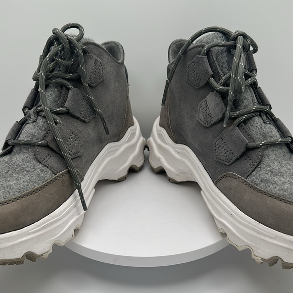 SOREL Women’s Waterproof Kinetic Breakthru Caribou Sneaker, Size 7.5, EUC - Picture 7 of 9